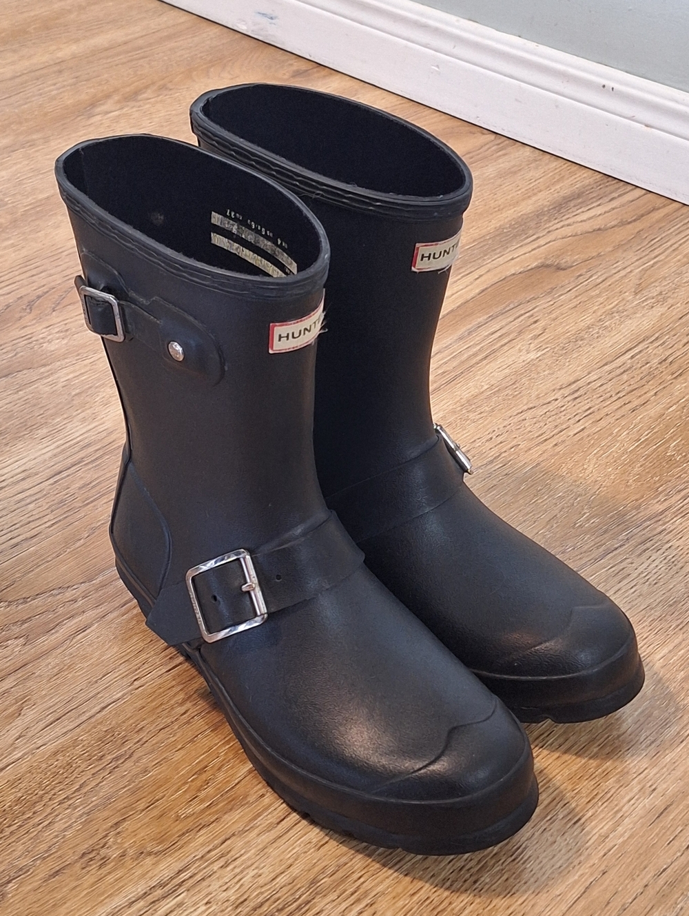 Hunter Black Short Rain Boots